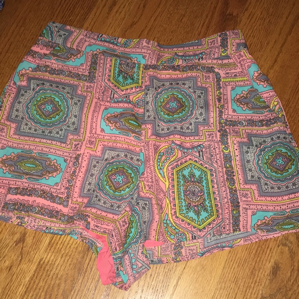 patterned shorts
